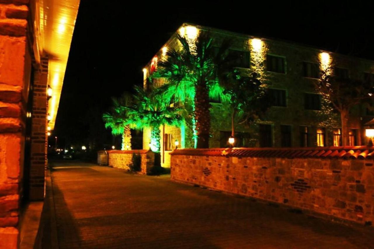 Cunda Aksac Otel Ayvalı エクステリア 写真