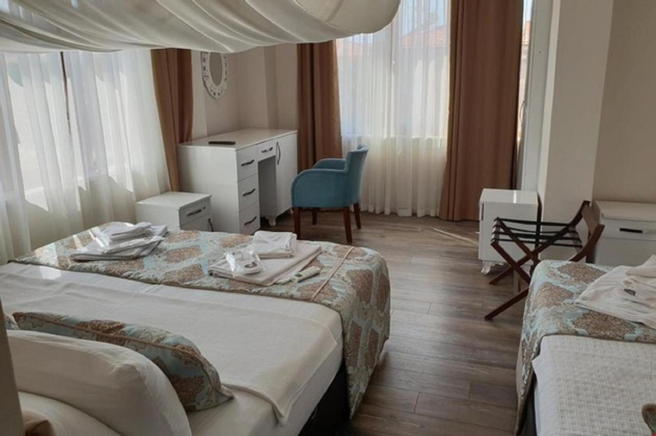 Cunda Aksac Otel Ayvalı エクステリア 写真