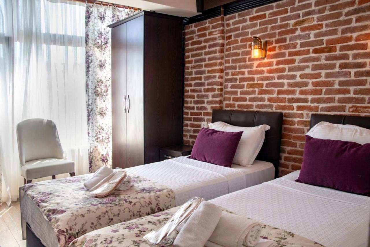 Cunda Aksac Otel Ayvalı エクステリア 写真